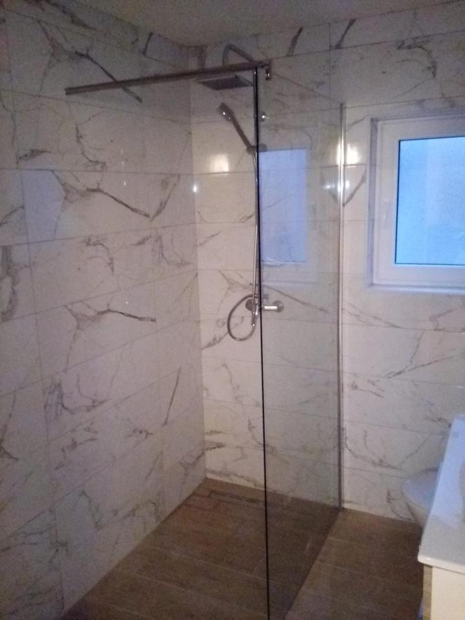 Apartmani Mira فير المظهر الخارجي الصورة